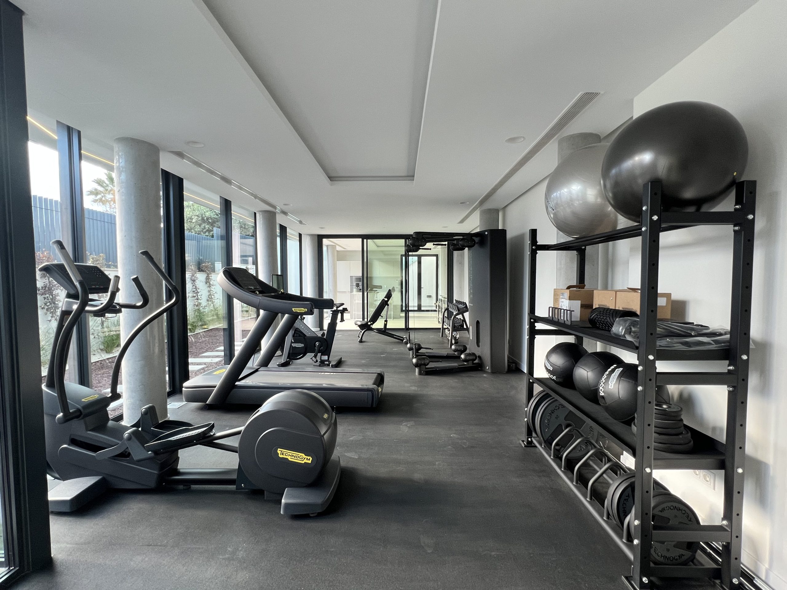 The Sapphire Exteriors (4)